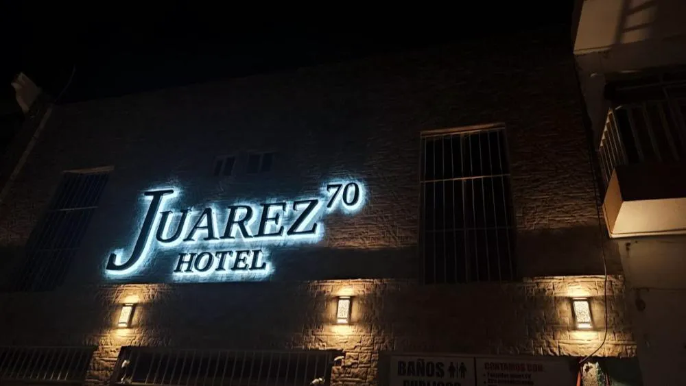Hotel Juarez 70 hotel hero