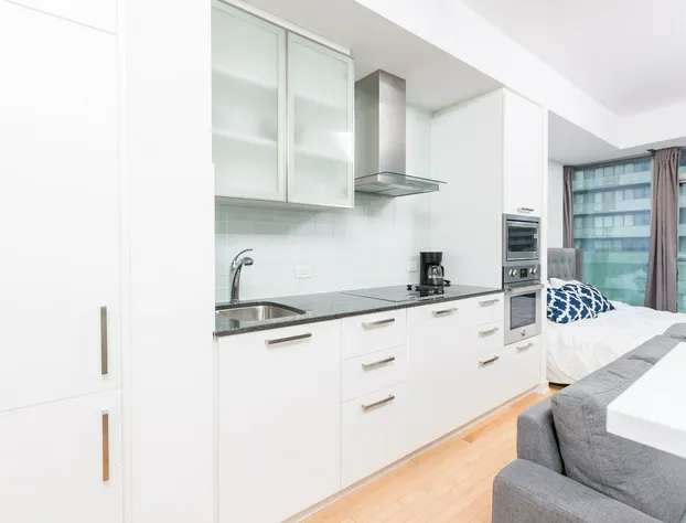 Front St - Entertainment District hotel detail image 3