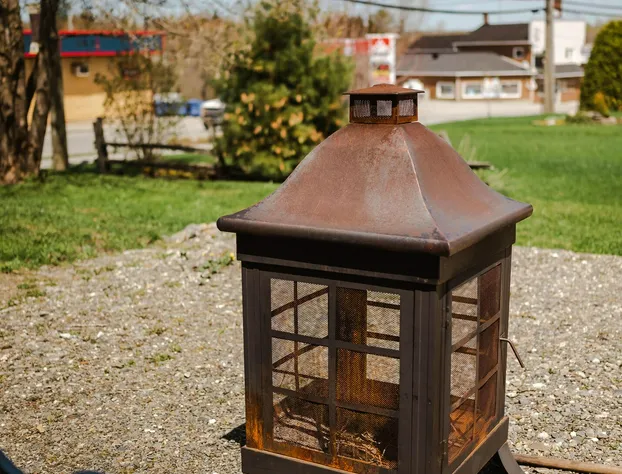 Capharnaüm Gite Boutique Café hotel detail image 1