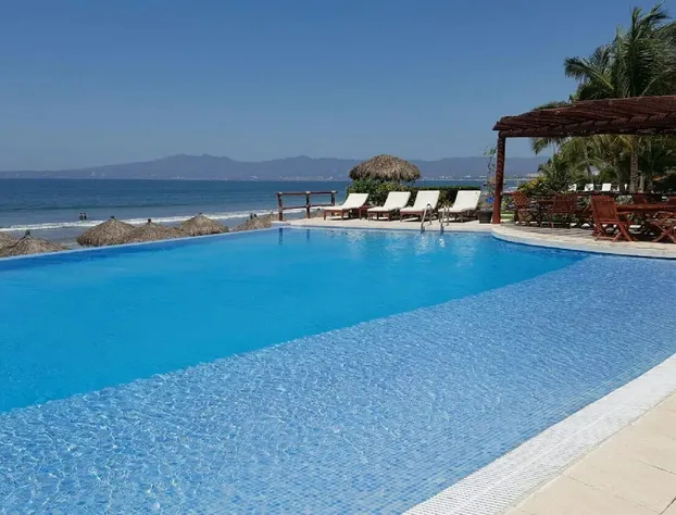 Condo Kite Tower by TRVL2HM hotel detail image 4