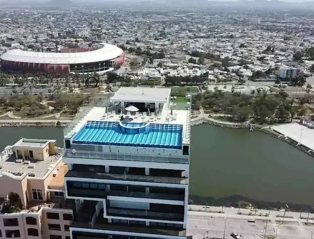 Condos TC102 hotel detail image 1