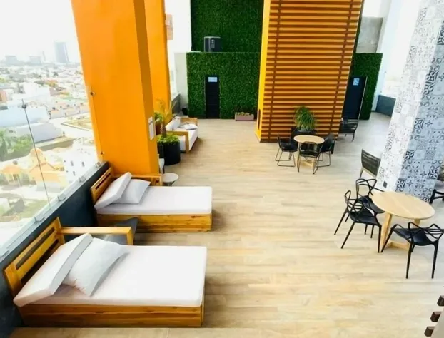 Condos Ferrara hotel detail image 4