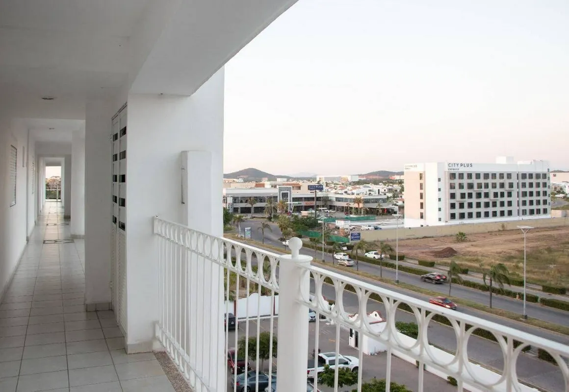 Condos Puesta DS ByTrvl2hm hotel hero