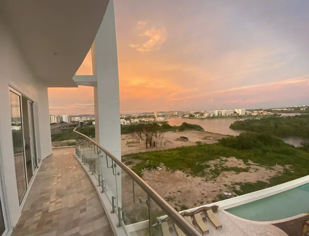 Platino P407 ByTrvl2hm hotel detail image 1