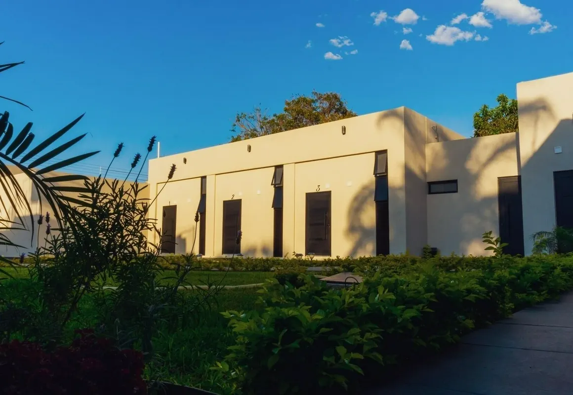 Ramos Millán 10 hotel hero