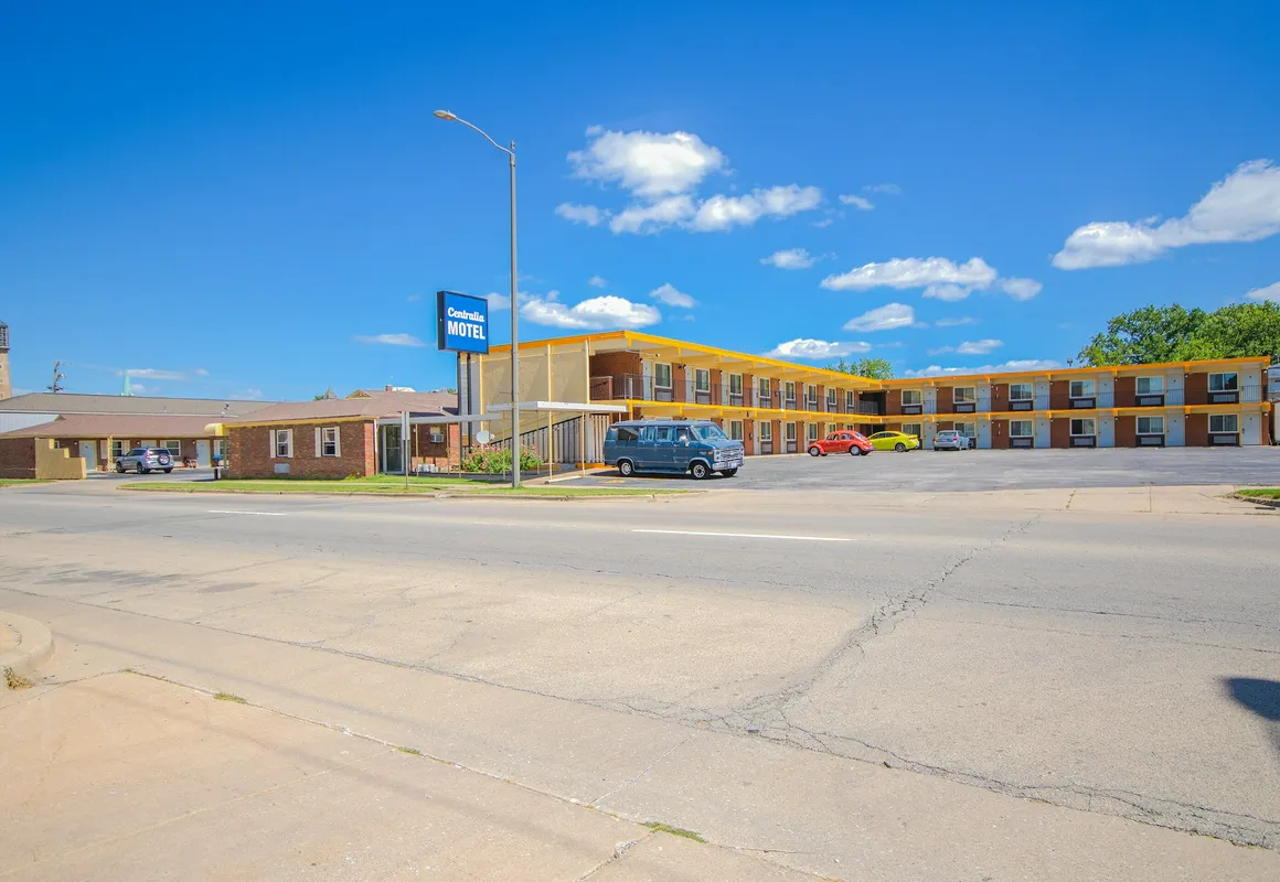 Centralia Motel near Downtown by OYO hotel hero