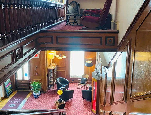 Decker Hotel & Bar hotel detail image 2