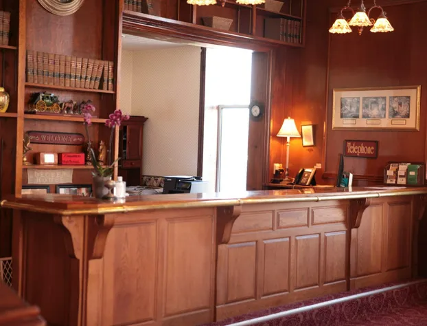 Decker Hotel & Bar hotel detail image 3