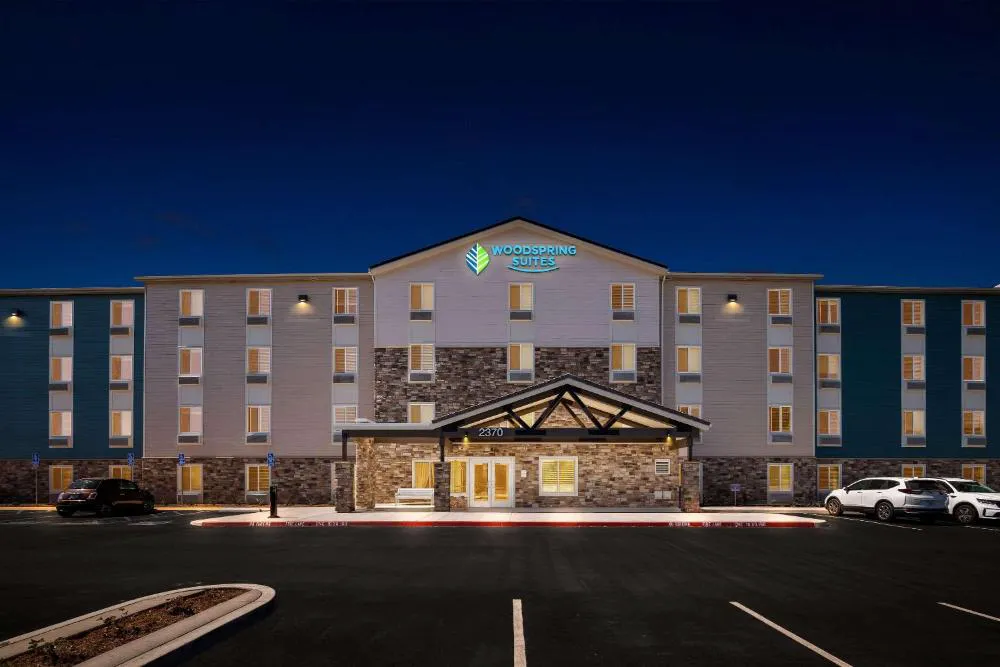 Woodspring Suites Corona hotel hero