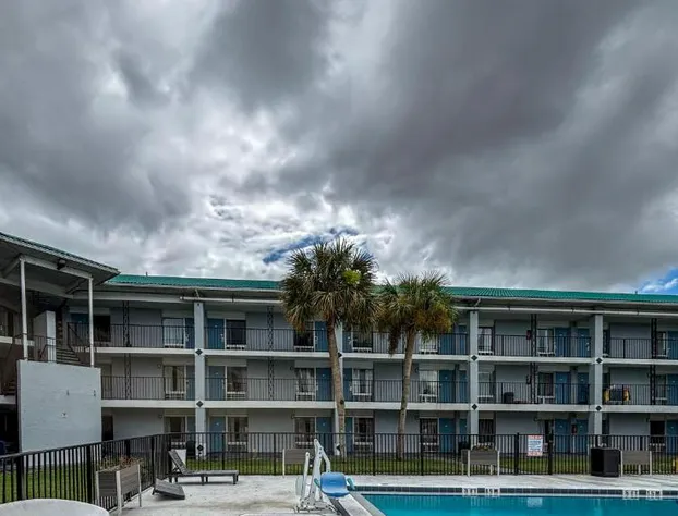 Motel 6 – Altamonte Springs, FL hotel detail image 1