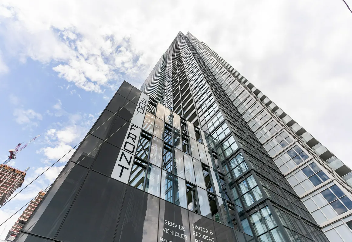 The Diamond Collection hotel hero