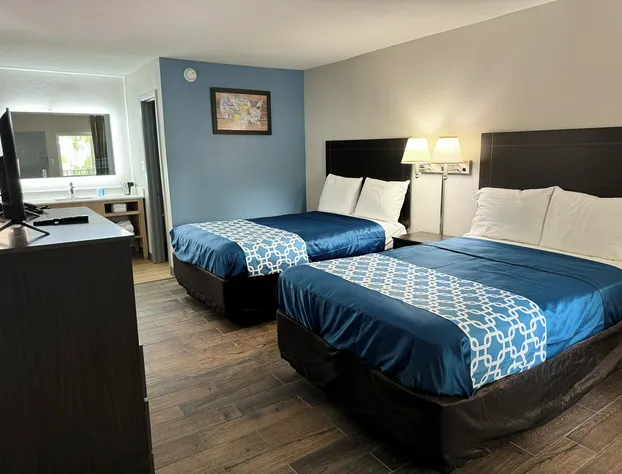 Regency Inn hotel detail image 1