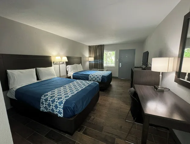 Regency Inn hotel detail image 2