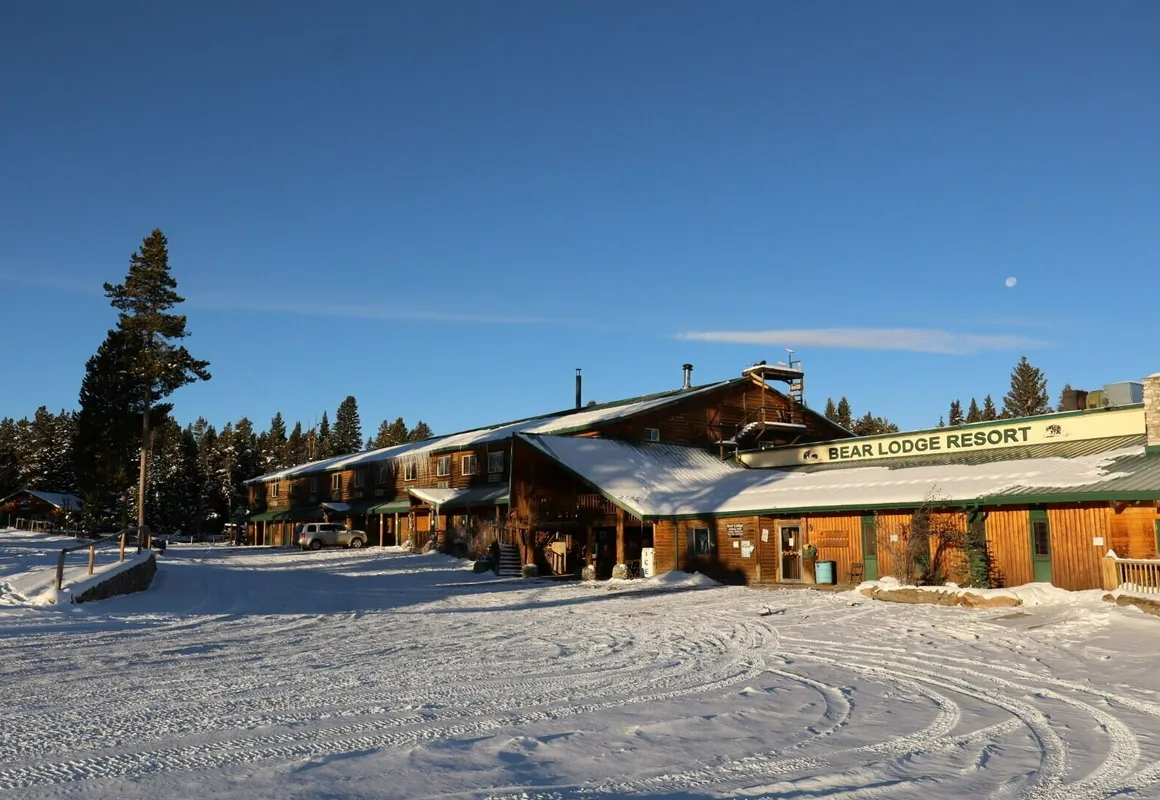 Bear Lodge Resort hotel hero