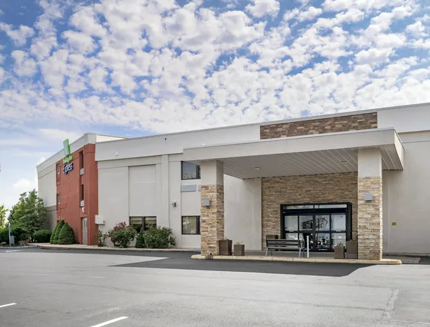 Holiday Inn Express Greencastle by IHG hotel detail image 2