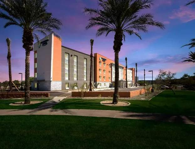 Woodspring Suites Chandler Airport hotel detail image 3