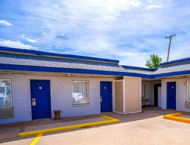 Economy Inn By OYO, Lamesa TX hotel detail image 1