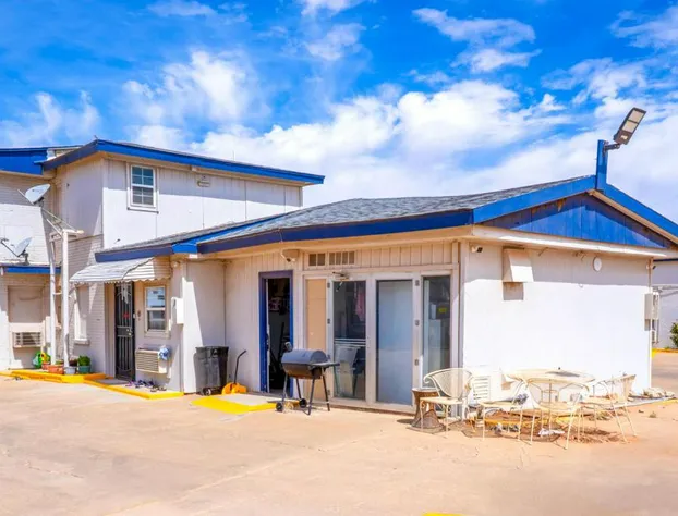 Economy Inn By OYO, Lamesa TX hotel detail image 2