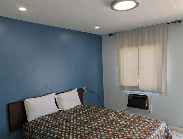 Green spot motel hotel detail image 1