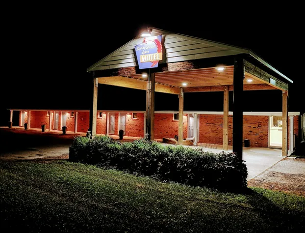 Boiling Spring Lakes Motel hotel detail image 1