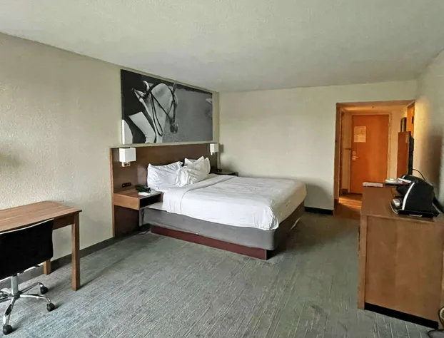 Clarion Pointe Hopkinsville near The Bruce Convention Center hotel detail image 4