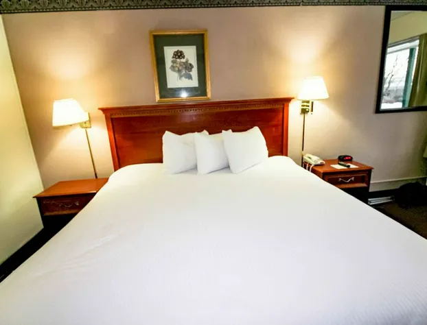 Newburgh Inn hotel detail image 2