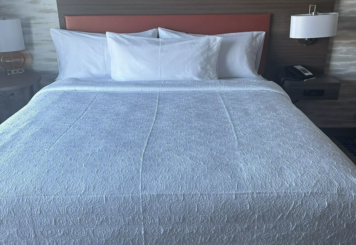 Home2 Suites By Hilton Racine hotel hero