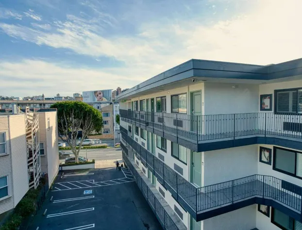 La Casa Inn hotel detail image 4