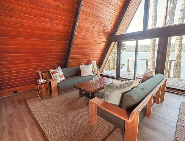 Lodge at Marconi hotel detail image 2