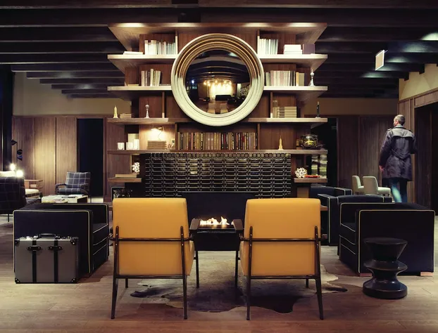 Thompson Chicago, by Hyatt hotel detail image 3