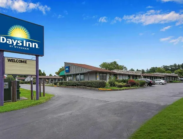 Days Inn by Wyndham Liverpool/Syracuse hotel detail image 1