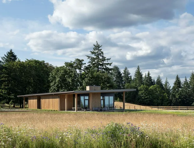 Inn the Ground hotel detail image 1