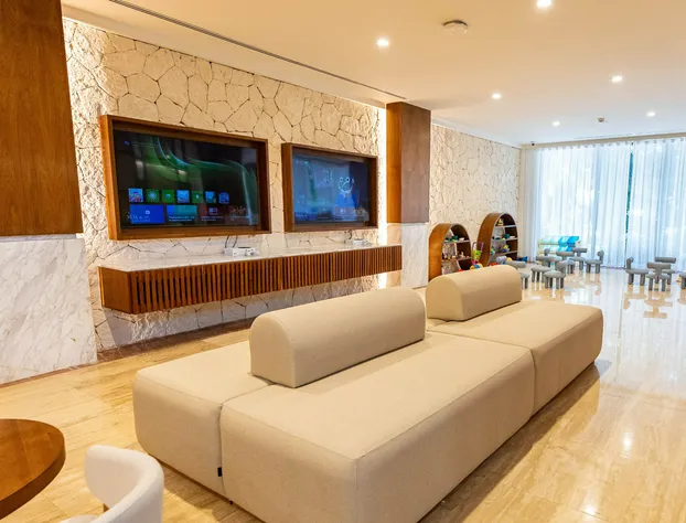 Family Selection At Grand Palladium Kantenah Resort & Spa hotel detail image 4