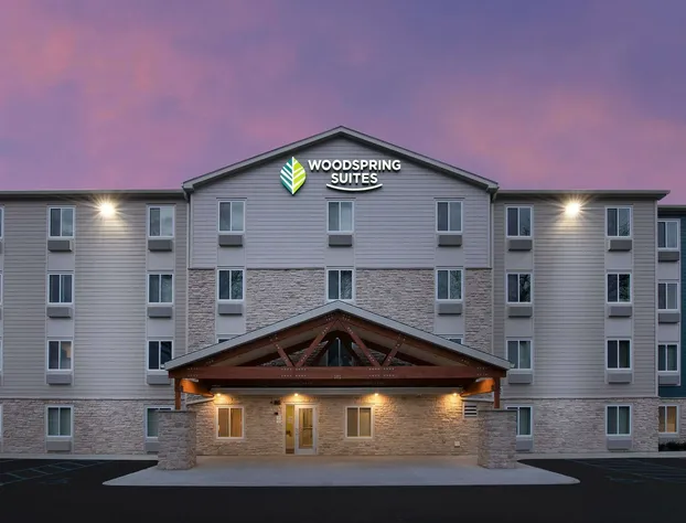 Woodspring Suites Albuquerque East I-40 Tramway hotel detail image 1