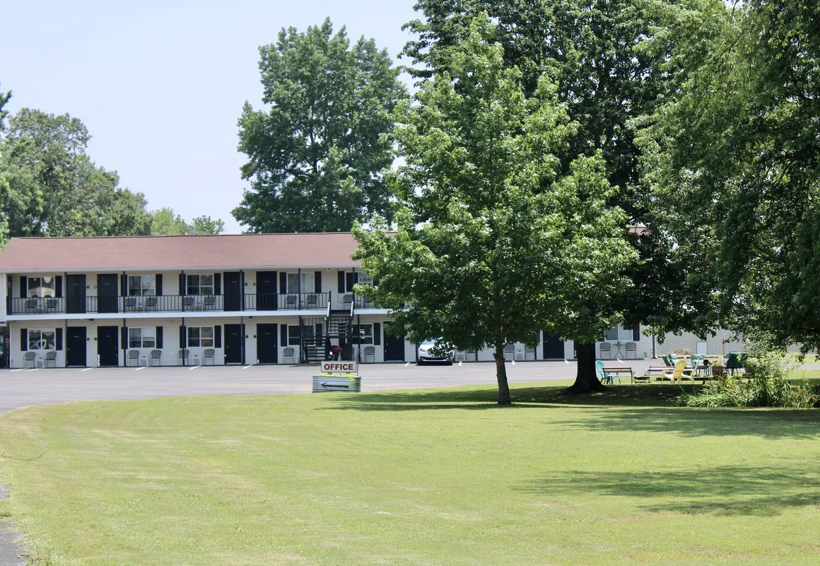 The Klassic Inn hotel hero