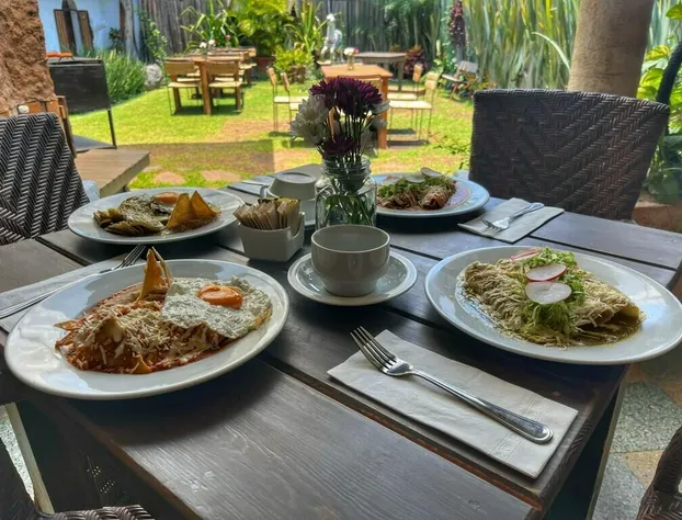 Casa Fresco Restaurante & Hostal hotel detail image 4