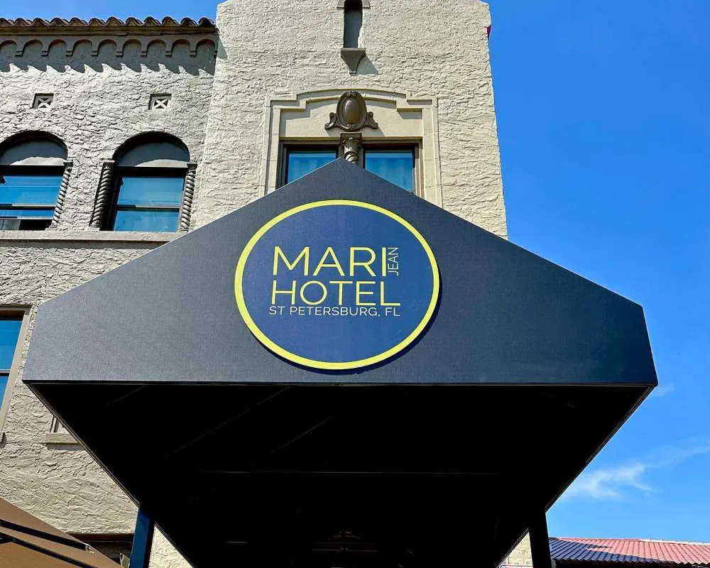 Mari Jean Hotel - All Adults Welcome hotel hero