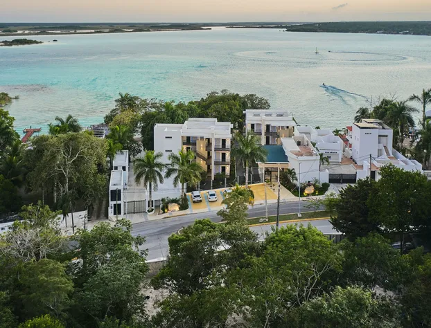 Cristalino Lagoon Front Hotel Restaurant & SPA hotel detail image 1