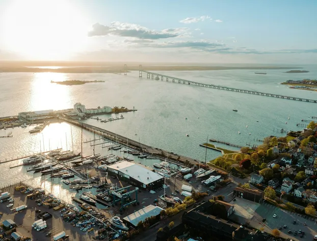 Newport Marriott Hotel & Spa hotel detail image 1