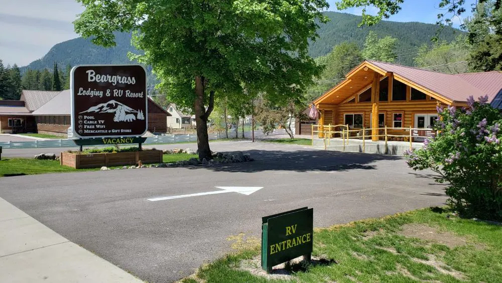 Beargrass Lodging and RV Resort hotel hero