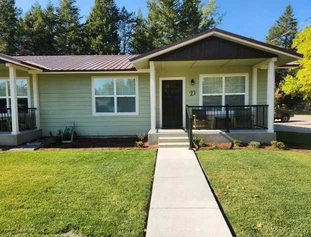 Beargrass Lodging and RV Resort hotel detail image 3