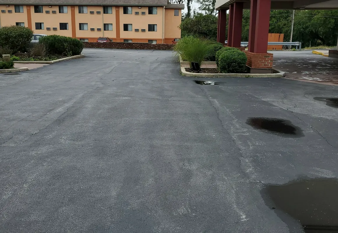 Pine Lake Resort and Banquets hotel hero