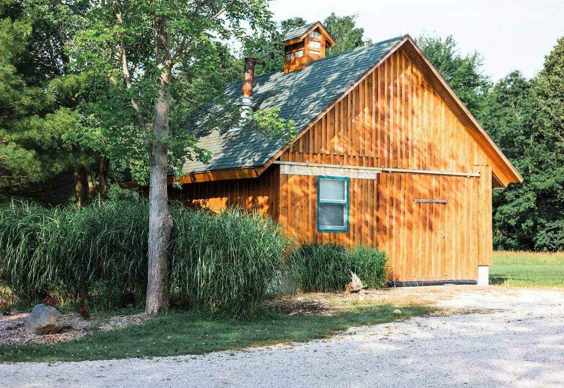 The Inn at Woodsong Acres hotel hero