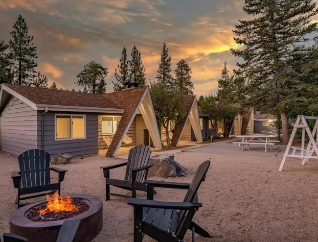 Blue Bear Lodge by Big Bear Vacations Walk To Marina & Village hotel detail image 2