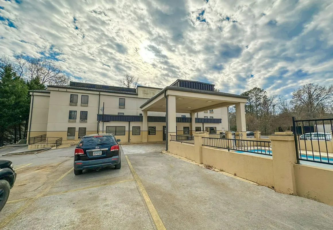 OYO Hotel Rome West GA hotel hero