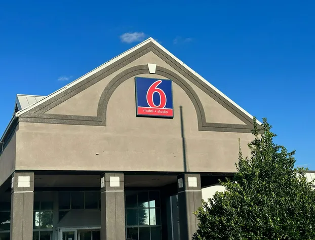 Motel 6 Rock Hill, SC hotel detail image 1