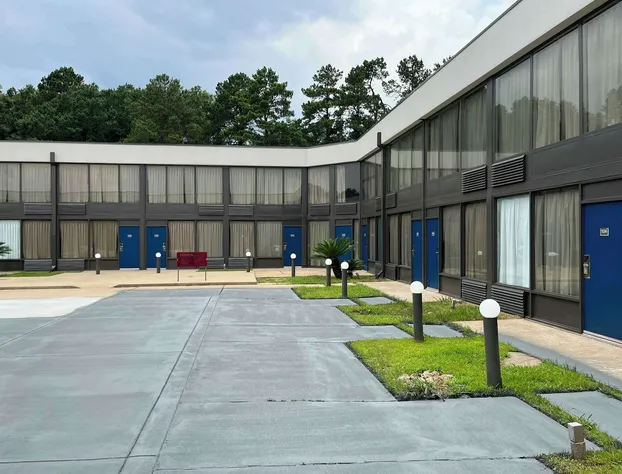 Motel 6 Nacogdoches, TX-SFA University hotel detail image 1