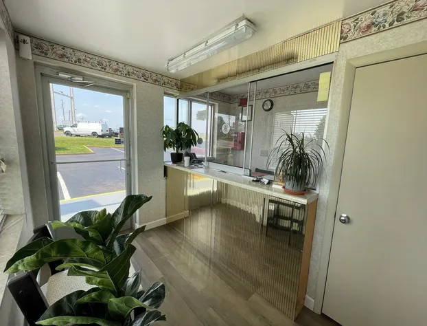 Royal Inn Motel hotel detail image 2