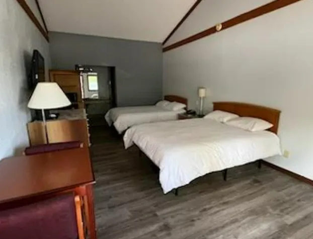 Sunset Dunes Inn & Suites hotel detail image 3