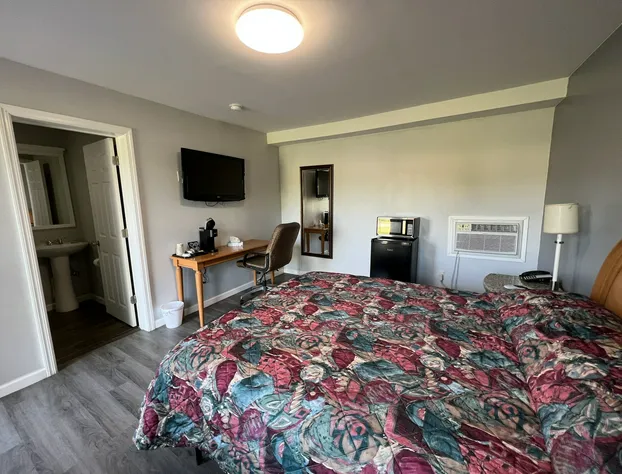 Sunset Dunes Inn & Suites hotel detail image 4